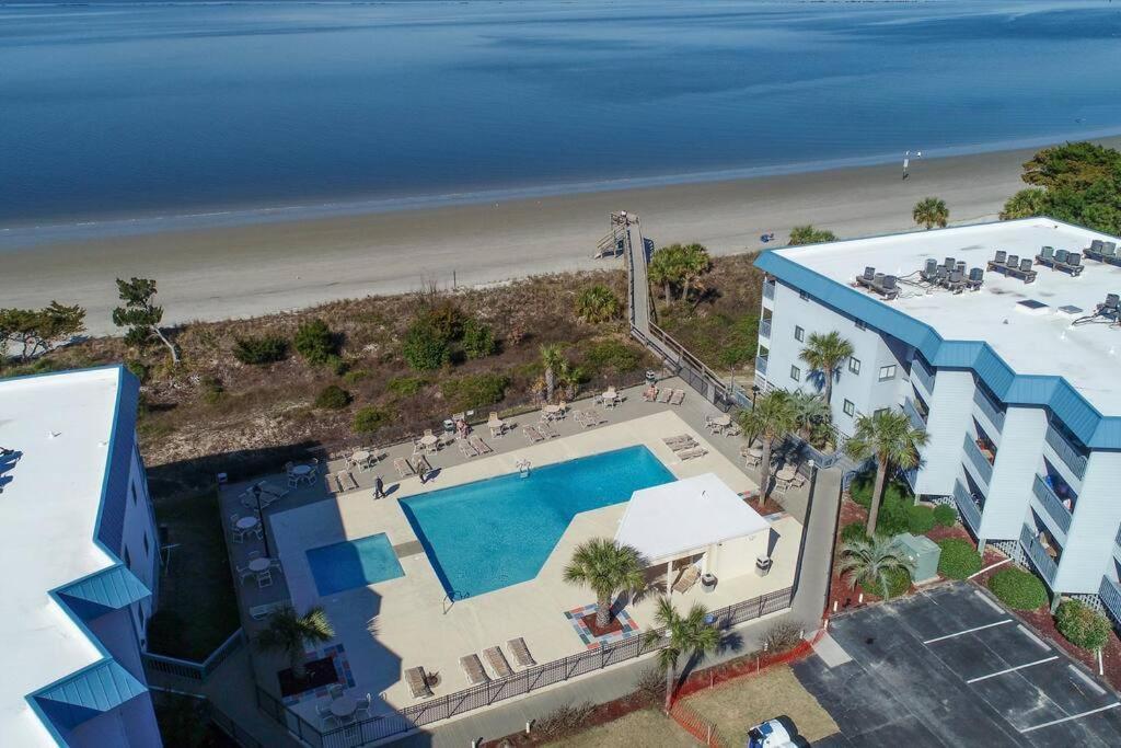 Апартаменти Private Balcony - Beach - Pool And Pickleball Tybee Island Екстер'єр фото