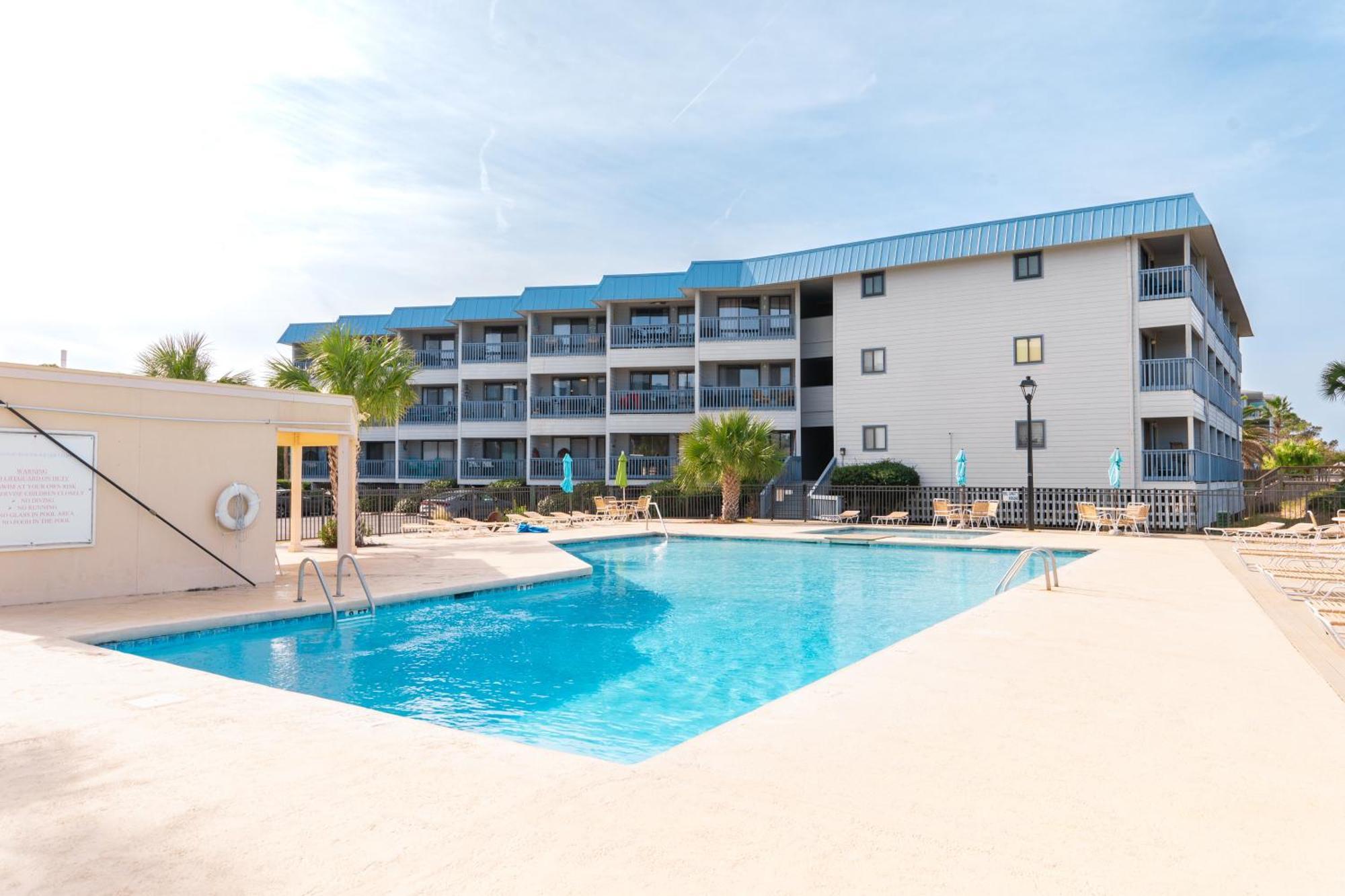 Апартаменти Private Balcony - Beach - Pool And Pickleball Tybee Island Екстер'єр фото